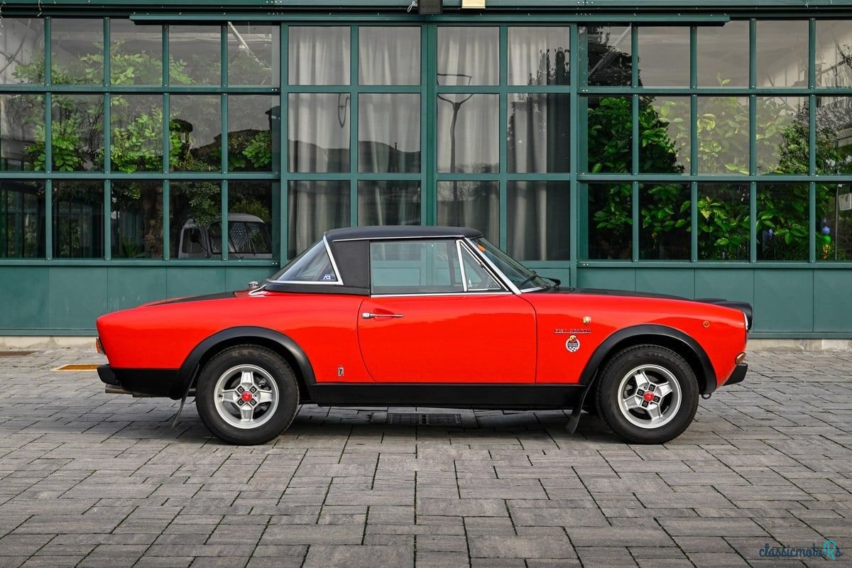 1976' Fiat 124 Spider photo #6