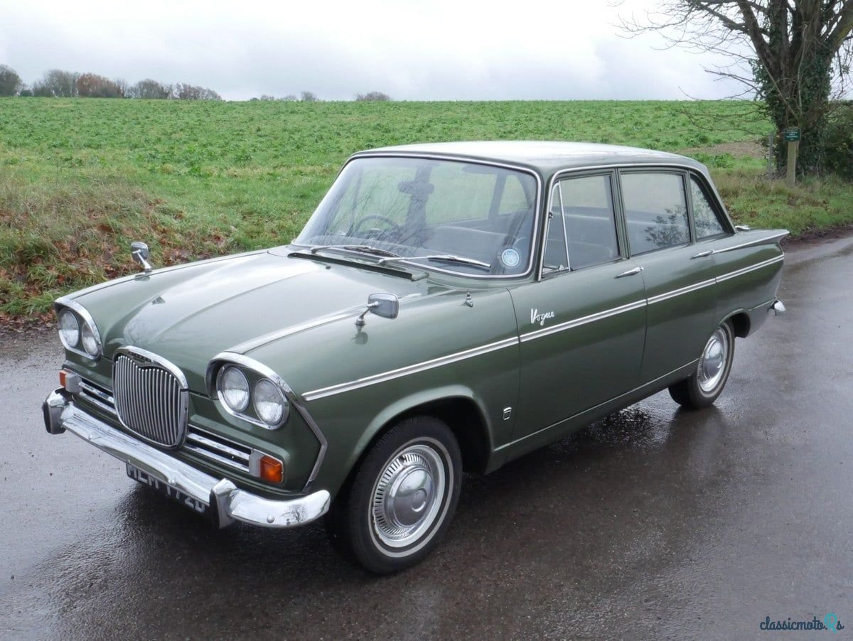 1966' Singer Vogue photo #1