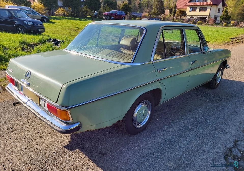 1973' Mercedes-Benz W114 photo #6