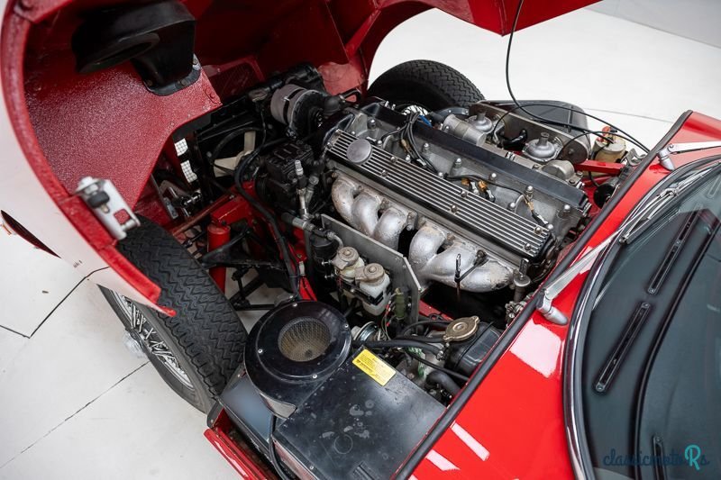 1969' Jaguar E-Type 4.2 2+2 '69 CH577bw photo #6