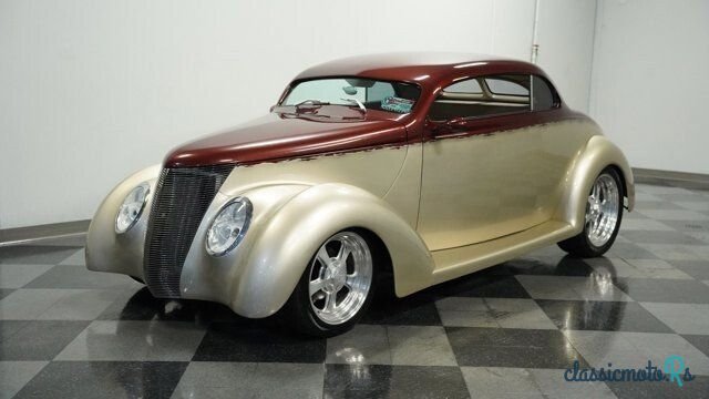 1937' Ford photo #6