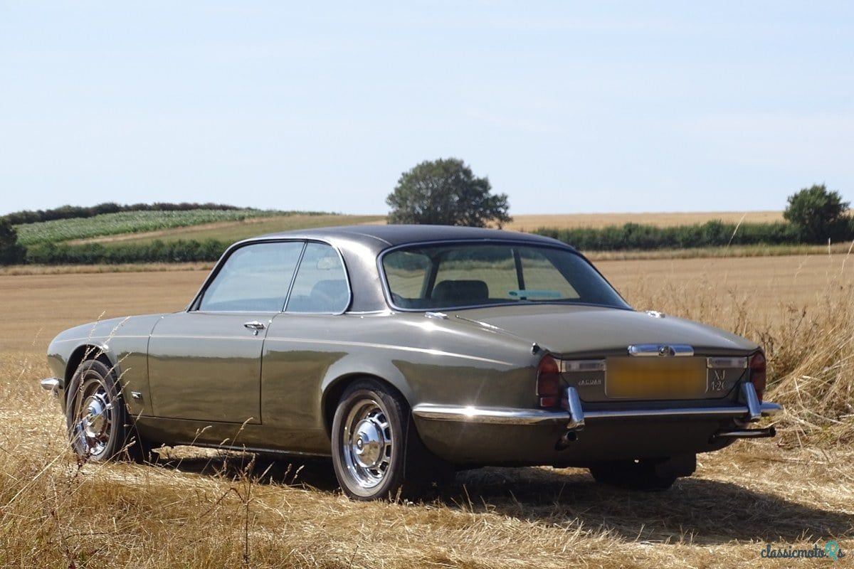 1976' Jaguar XJ photo #6