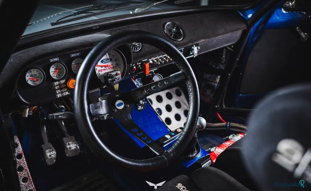 1974' Ford Escort photo #6