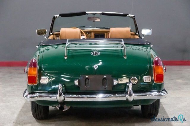 1974' MG MGB photo #6