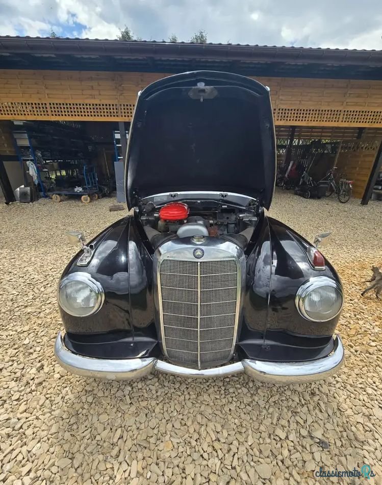 1953' Mercedes-Benz 300 Adenauer photo #3
