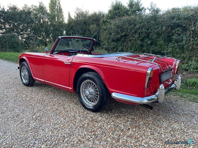 1962' Triumph TR4 photo #5