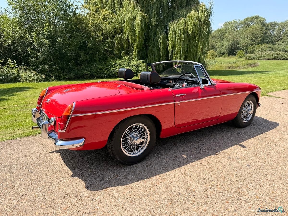 1967' MG MGB photo #4