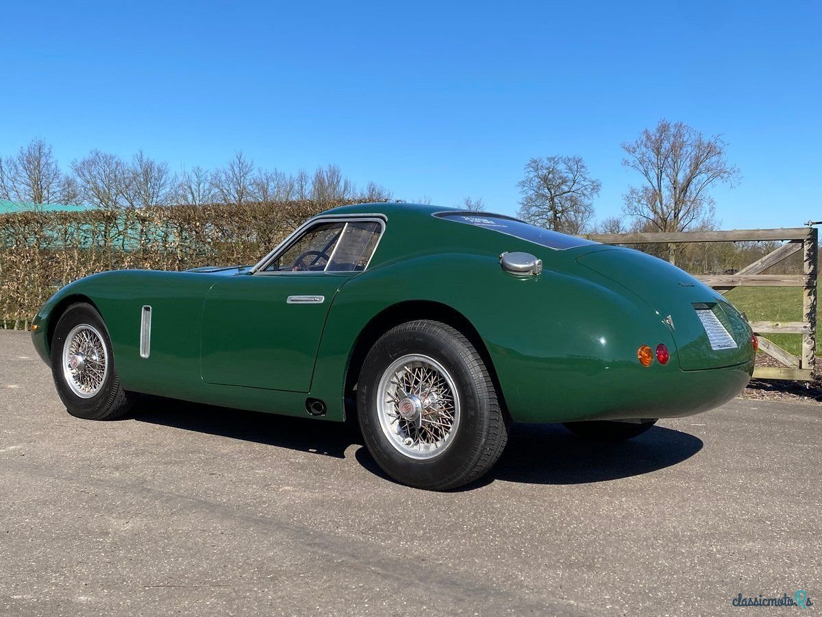 1979' Maserati 330 photo #2