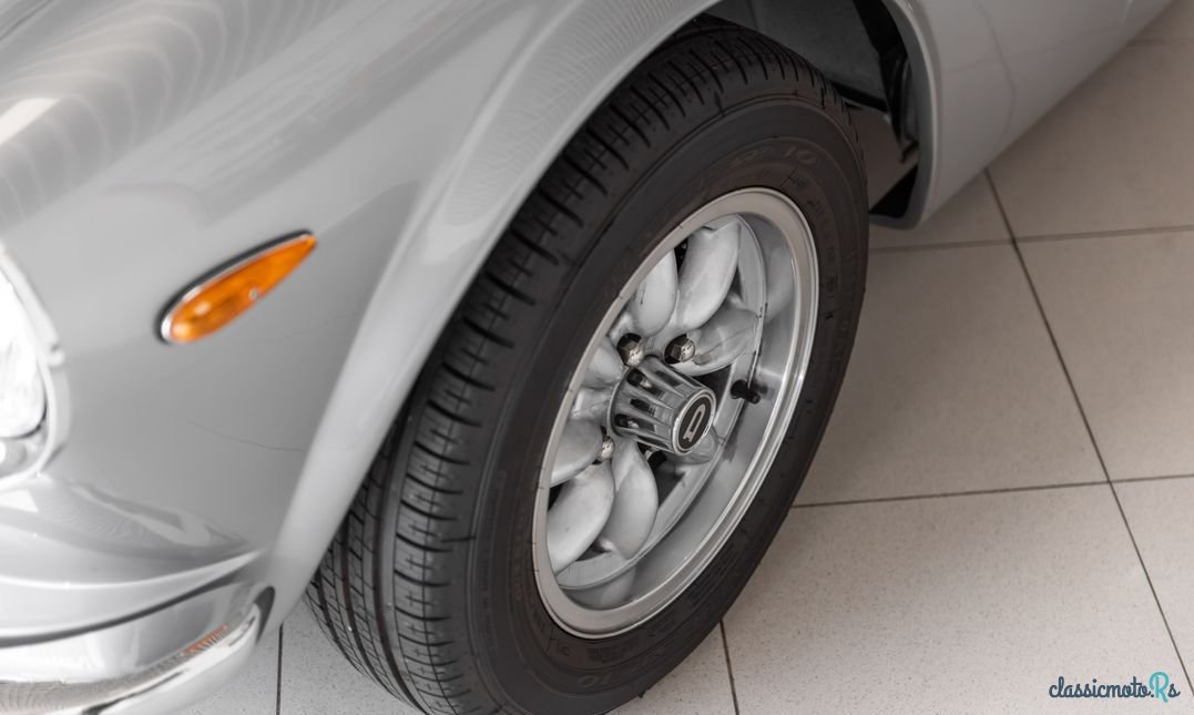 1969' Datsun Fairlady photo #5