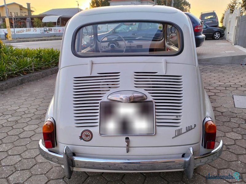 1964' Fiat 600 photo #5