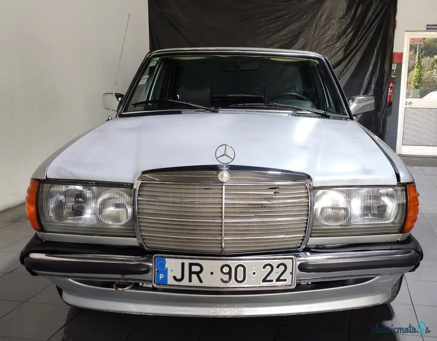 1979' Mercedes-Benz 300 photo #3