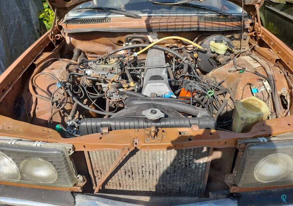 1980' Mercedes-Benz W123 photo #1