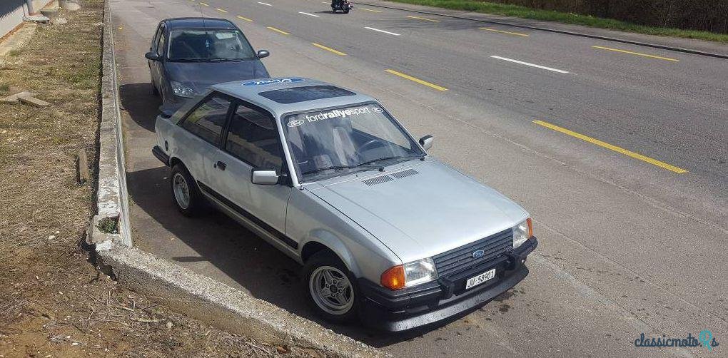 1984' Ford Escort photo #3