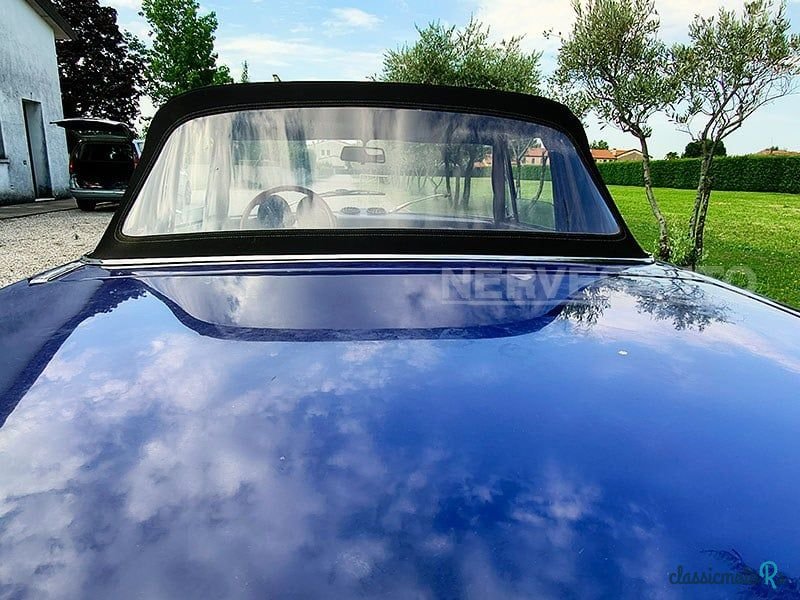 1974' Alfa Romeo Spider Duetto photo #6