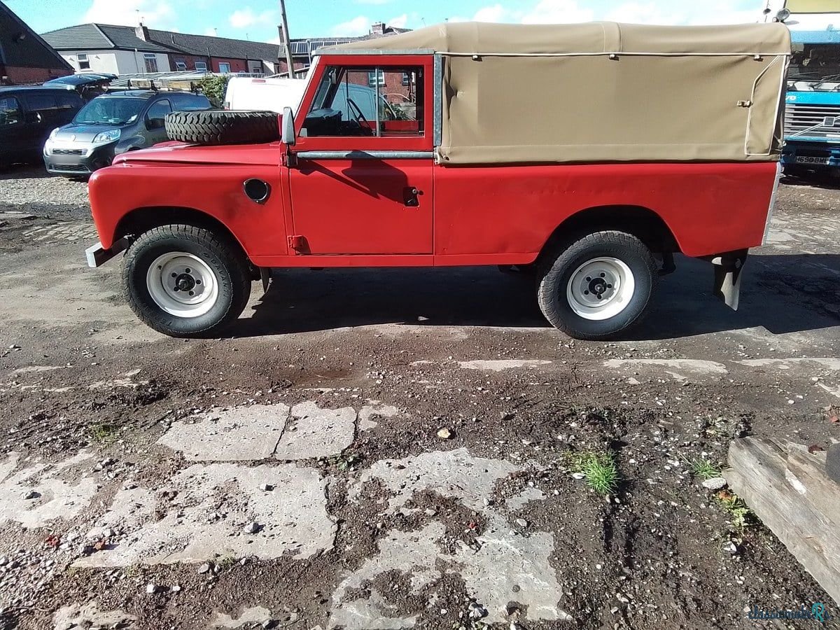 1982' Land Rover Series 1 photo #2