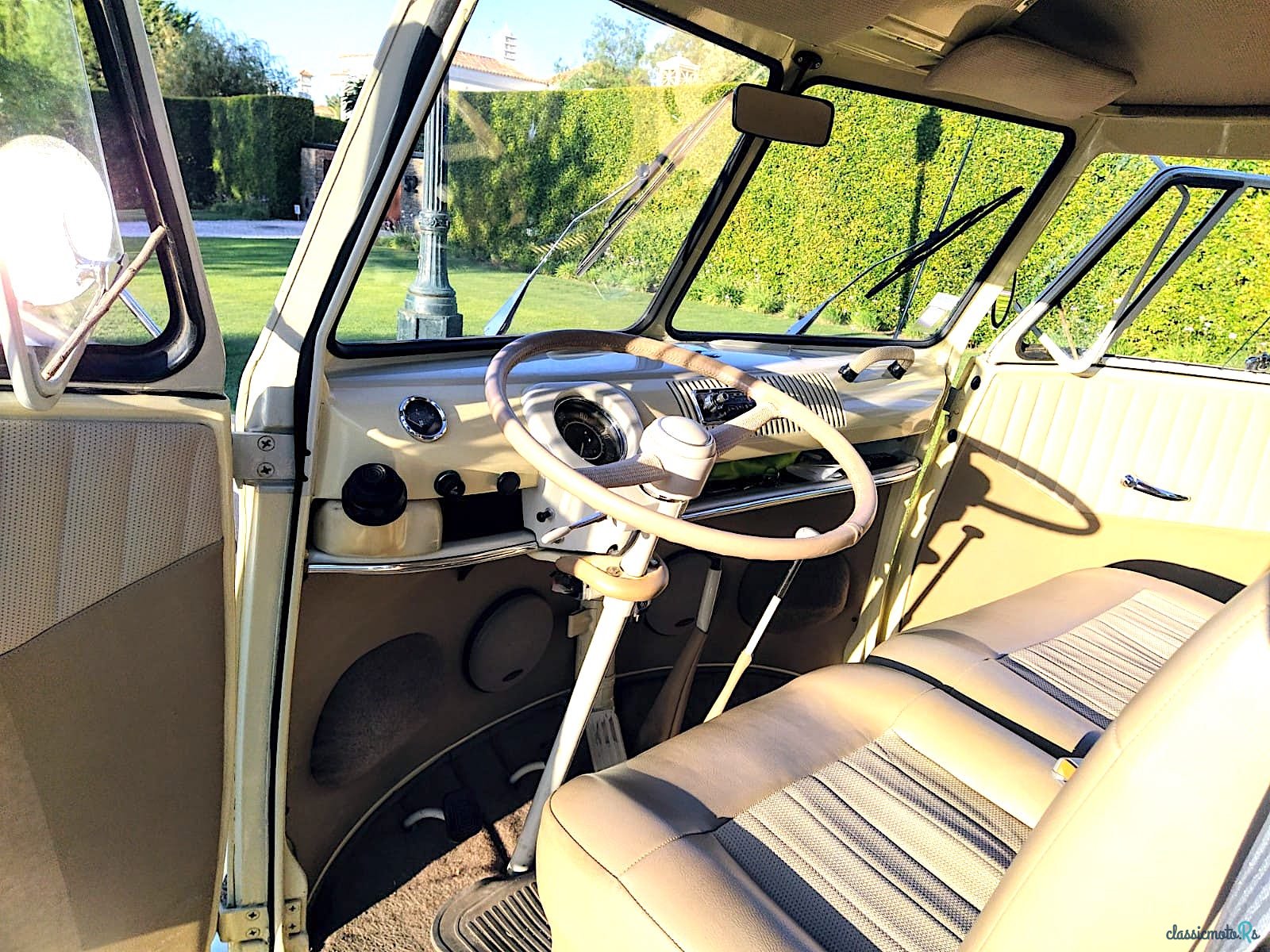 1965' Volkswagen Vans photo #1