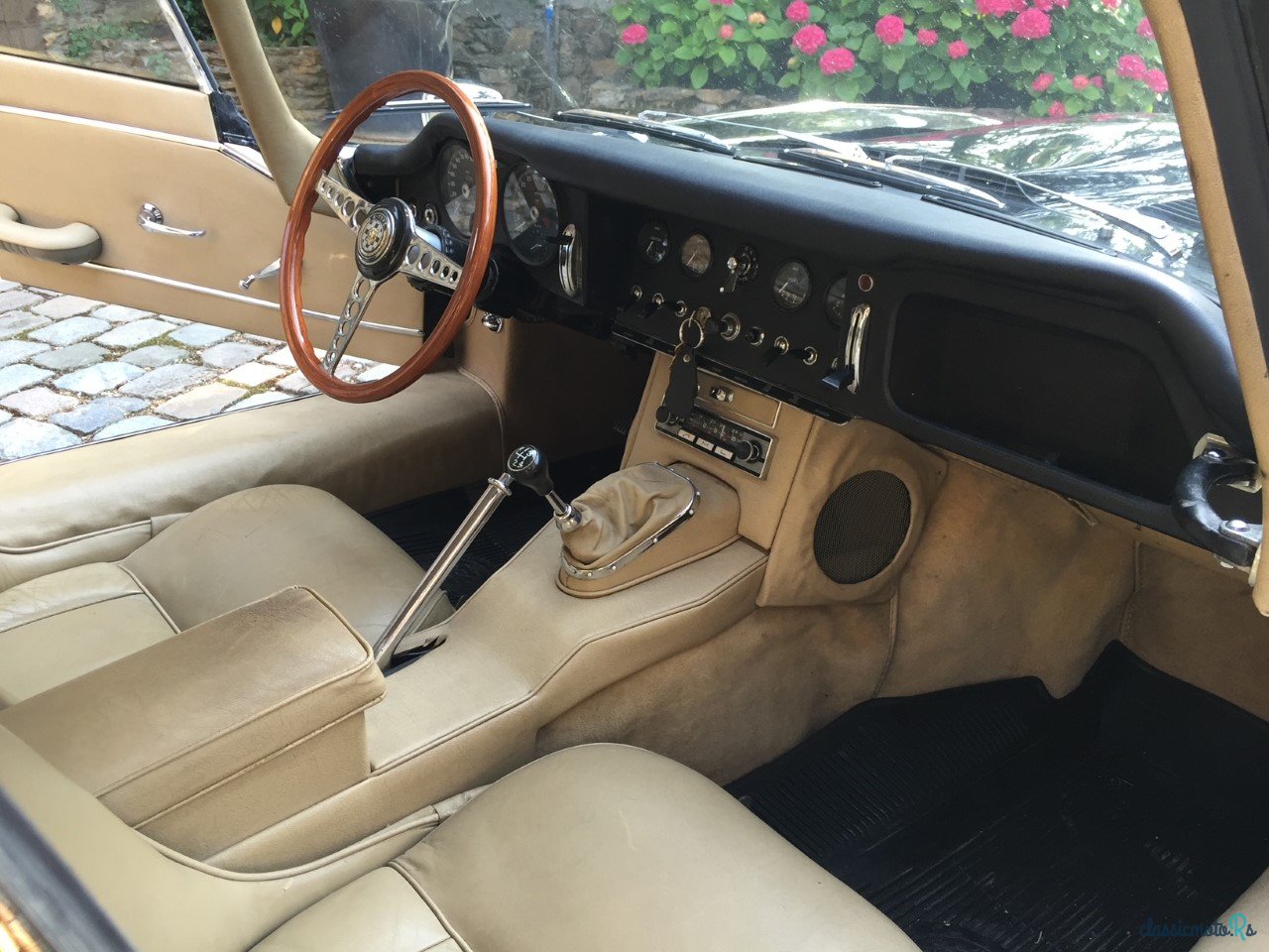 1964' Jaguar E-Type Serie 1 3.8 L FHC photo #2