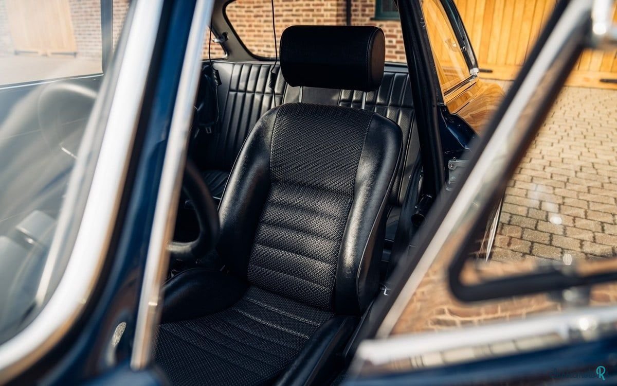 1969' Alfa Romeo Gt Junior photo #6