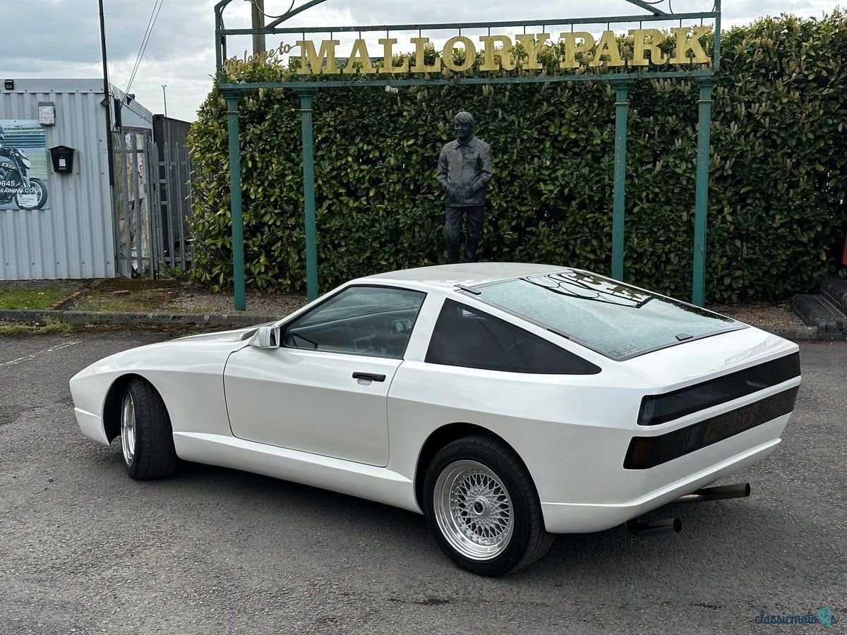 1988' TVR The White Elephant photo #6