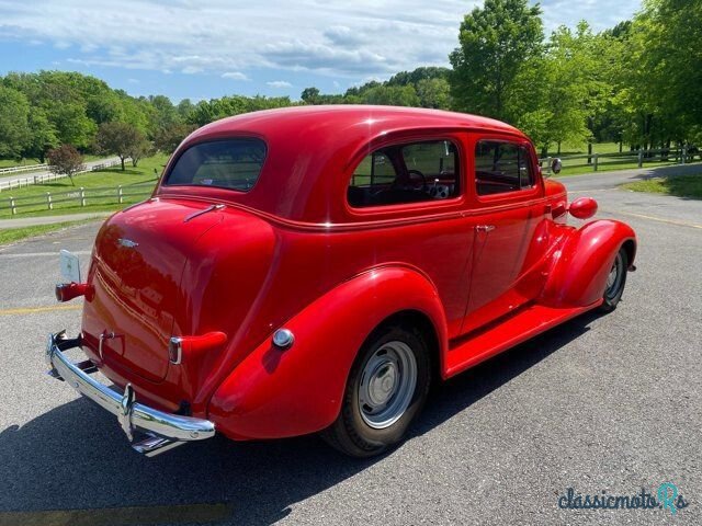 1937' Chevrolet Master Deluxe photo #6