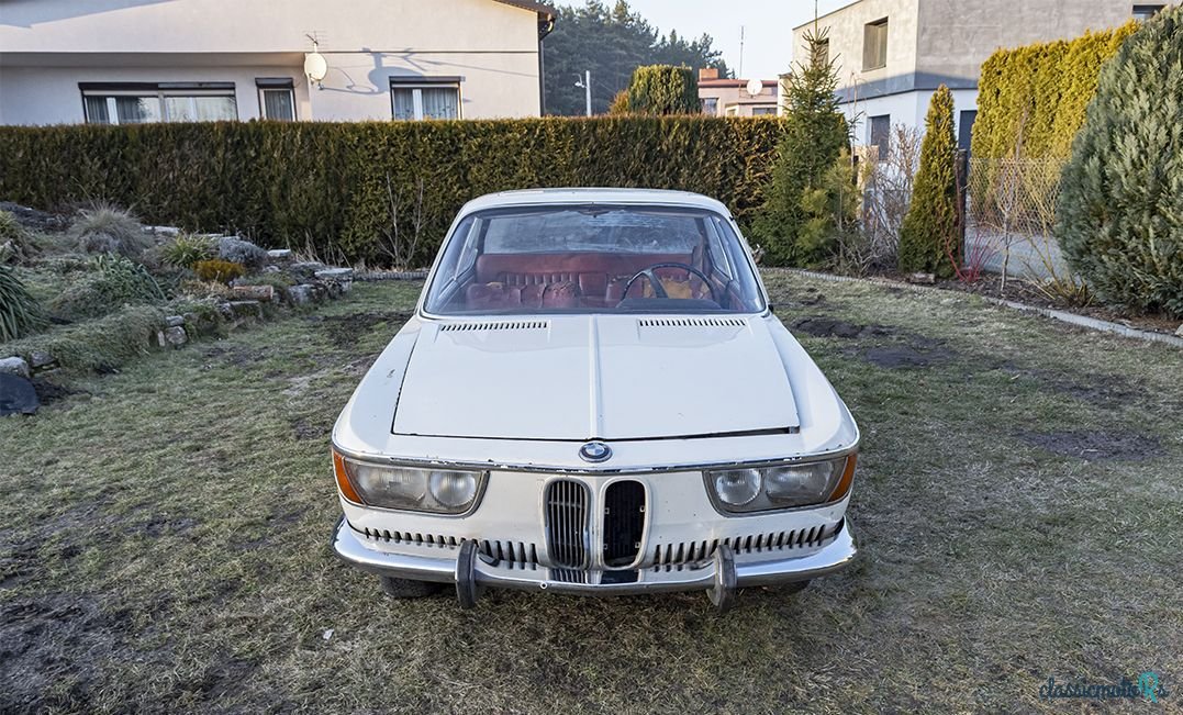 1968' BMW 2000C photo #2