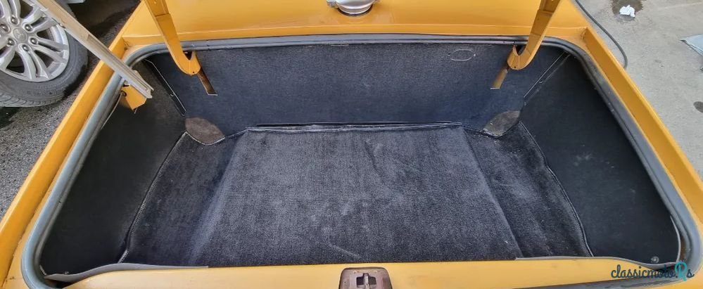 1971' Triumph TR6 photo #5