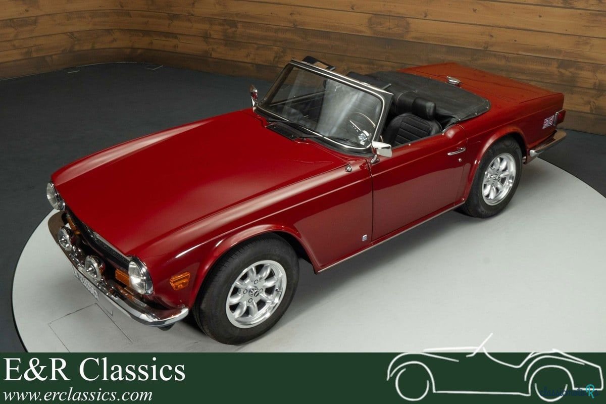 1974' Triumph TR6 photo #1