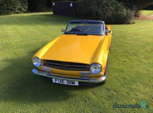 1974' Triumph TR6 photo #3