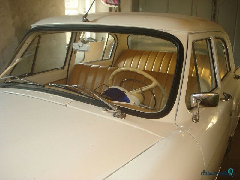 1970' Gaz 21 Volga photo #2