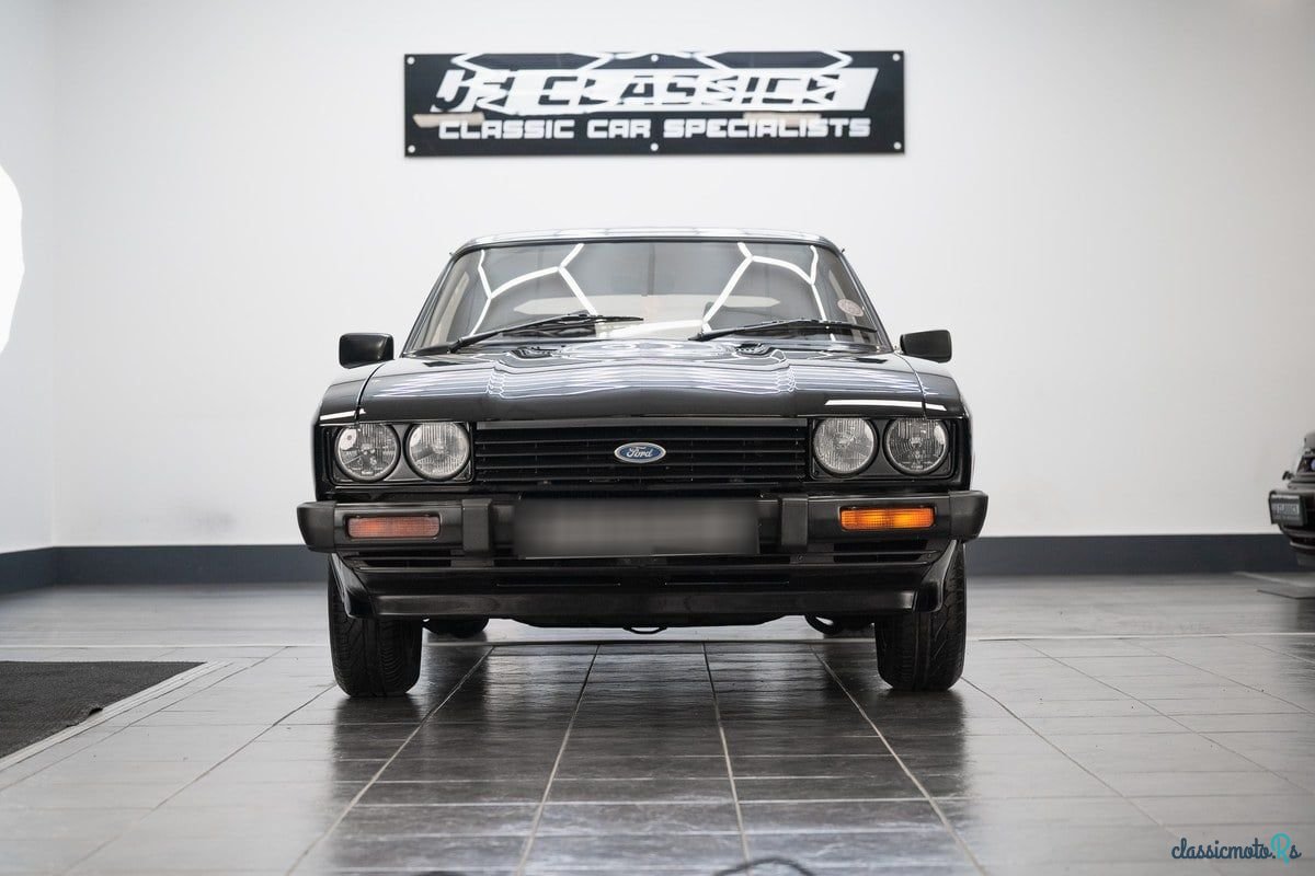 1985' Ford Capri photo #2
