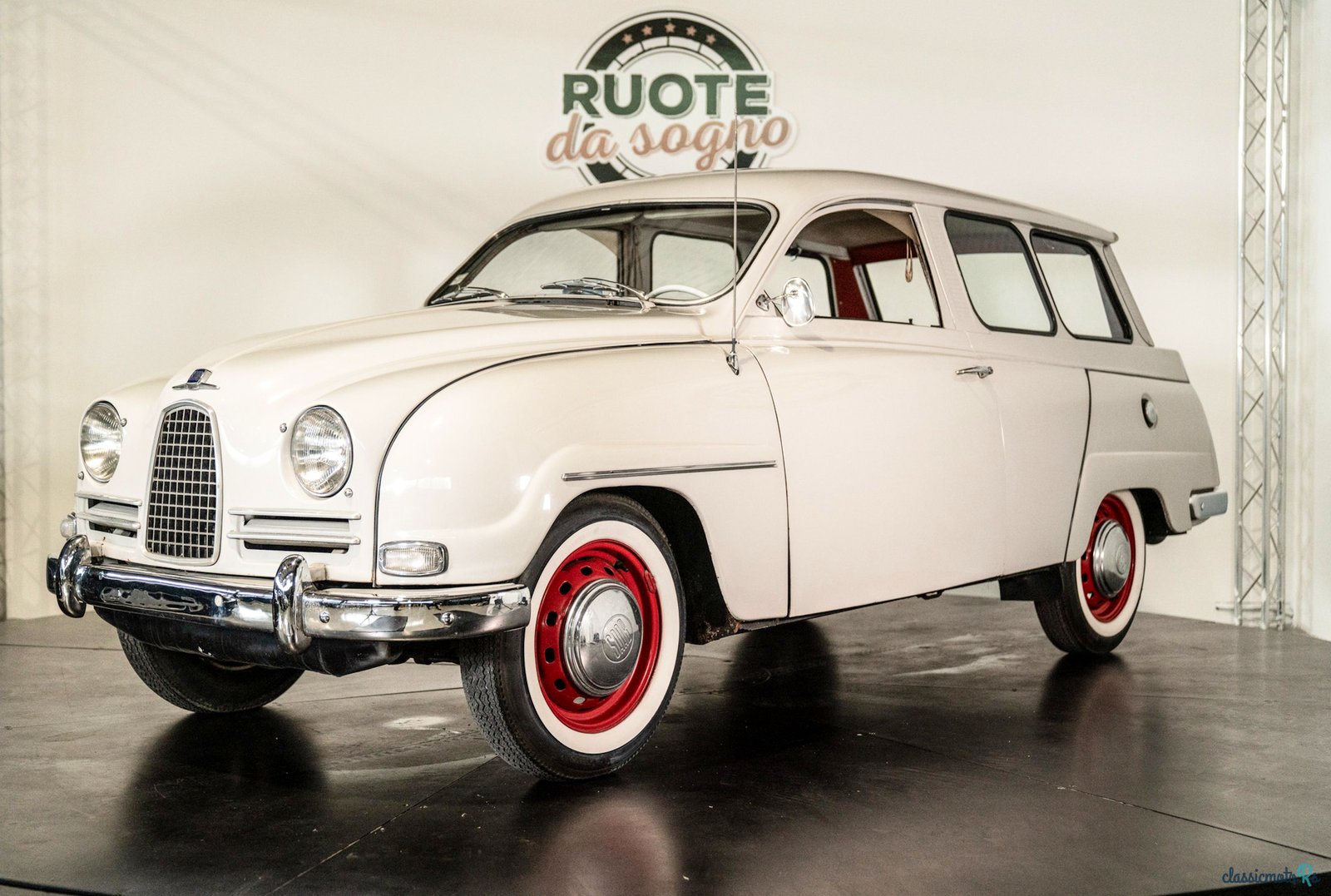 1961' Saab 9-5 photo #3