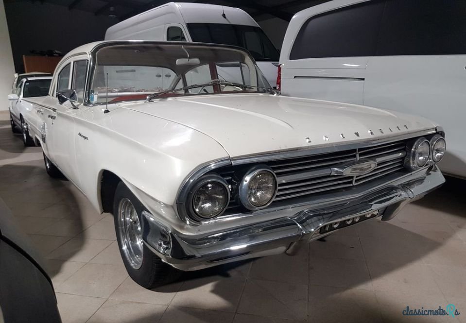 1960' Chevrolet Impala photo #2