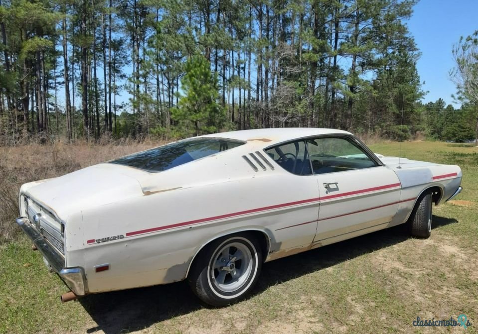 1969' Ford Torino GT Fastback photo #6