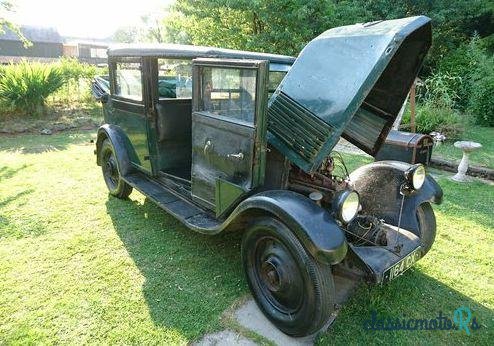 1928' Renault Parisienne Taxi Type So Monasi photo #1