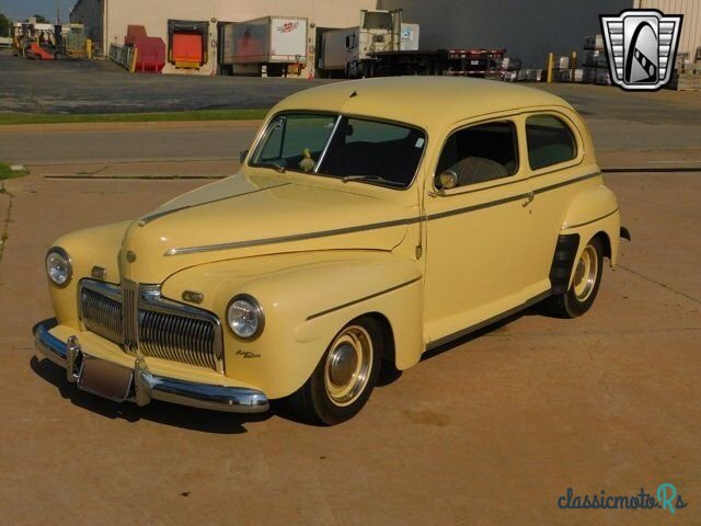 1942' Ford Super Deluxe photo #3