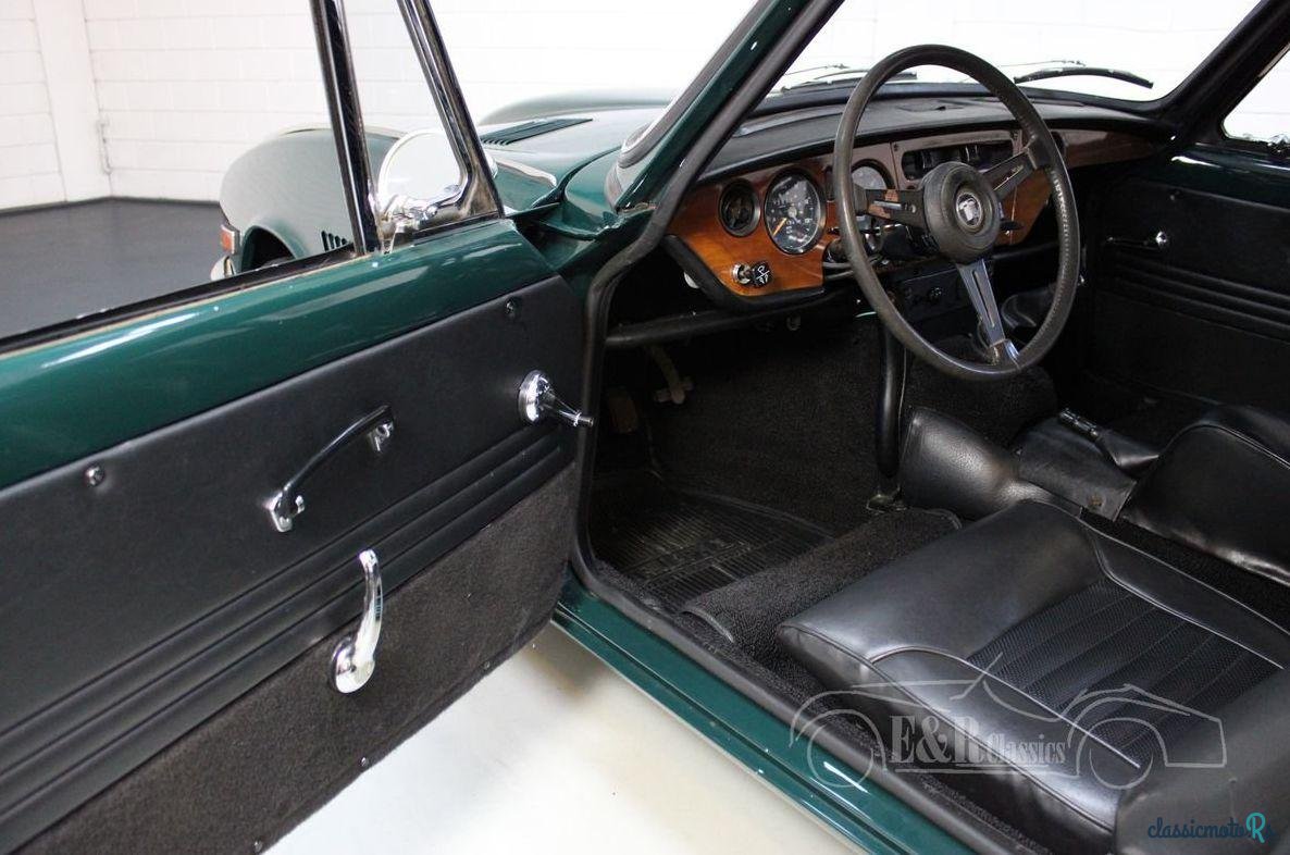 1969' Triumph GT6 photo #4