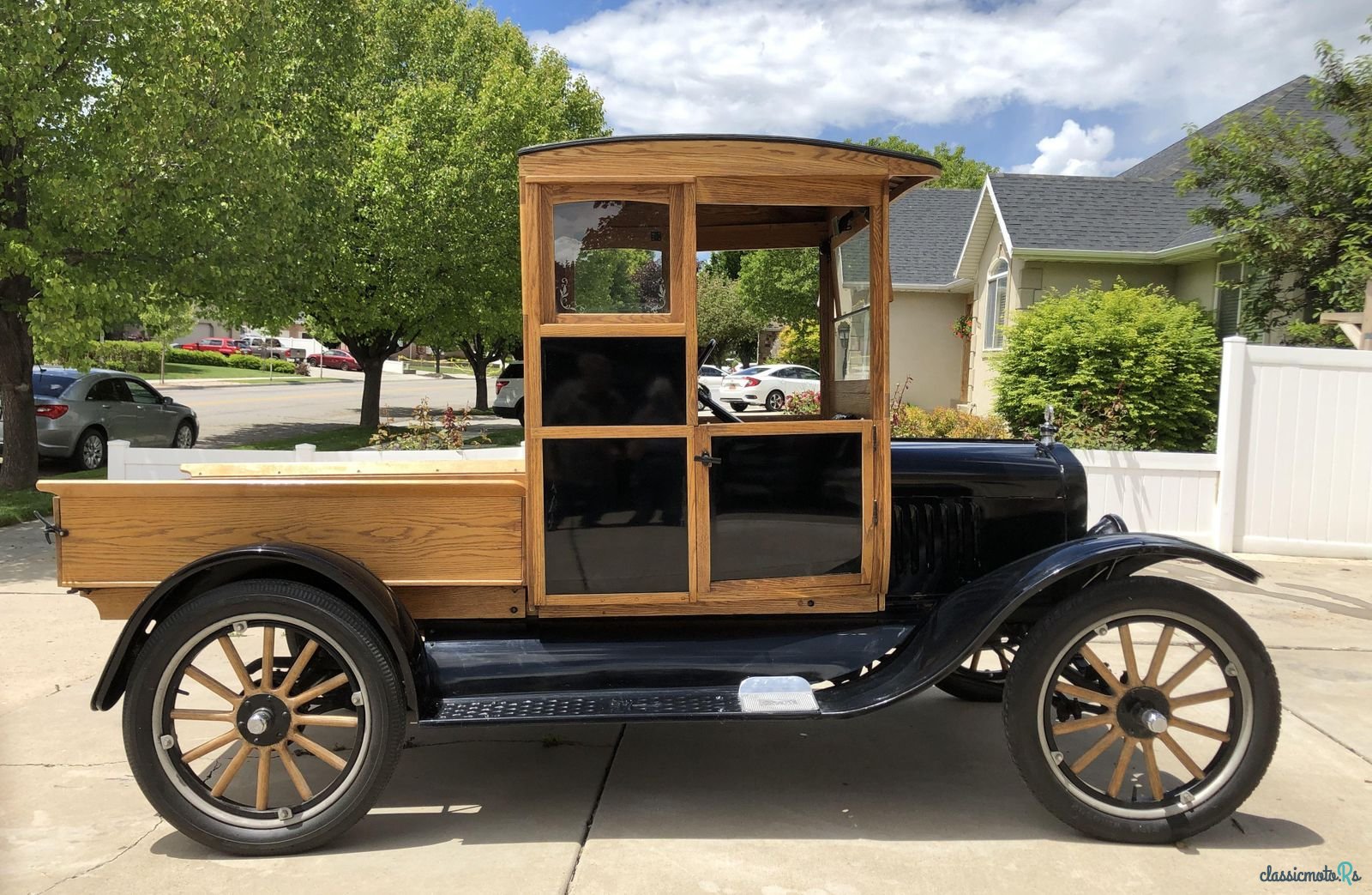 1920' Ford Model T photo #2