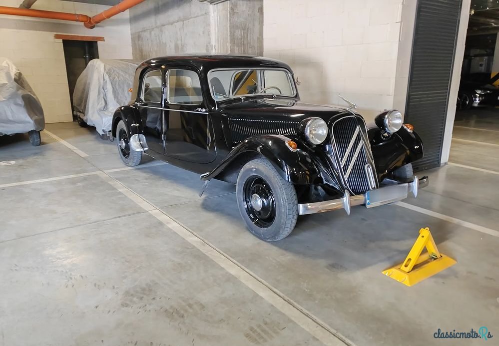 1955' Citroen C11 photo #1