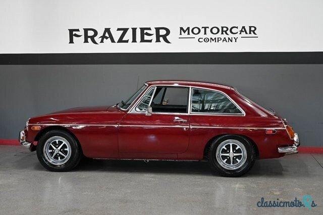 1974' MG MGB photo #3