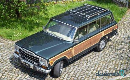 1979' Jeep Grand Wagoneer photo #3