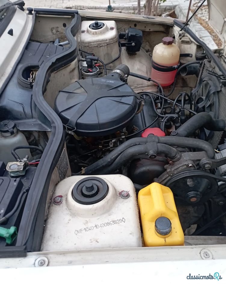 1986' Renault 5 1.1 Tl Saga photo #2