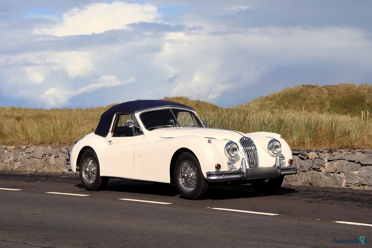 1955' Jaguar Mark IX photo #3