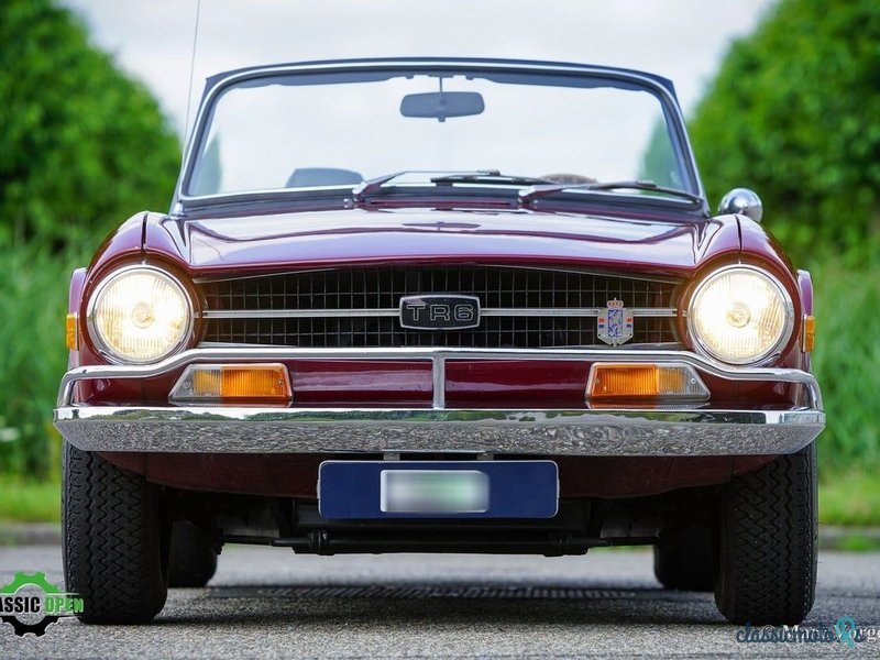 1970' Triumph TR6 photo #2