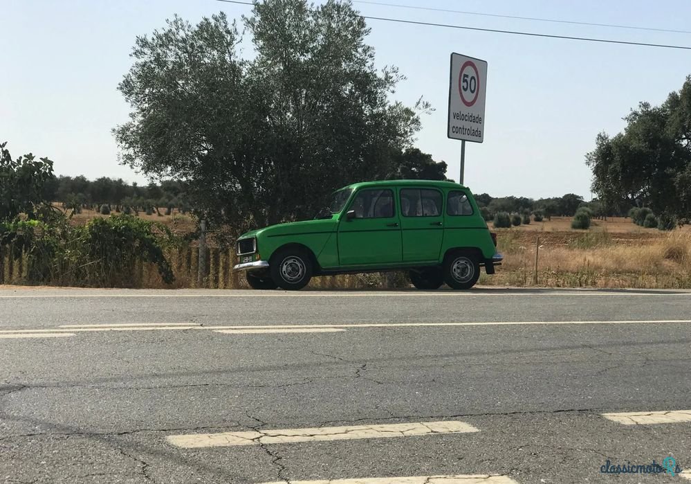 1986' Renault 4 photo #1