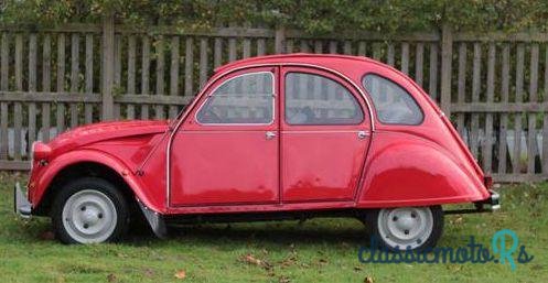 1987' Citroen 2CV 6 Special photo #3