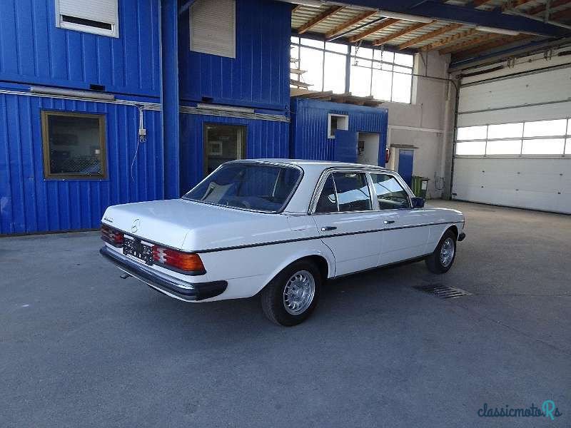 1977' Mercedes-Benz E-Klasse photo #5