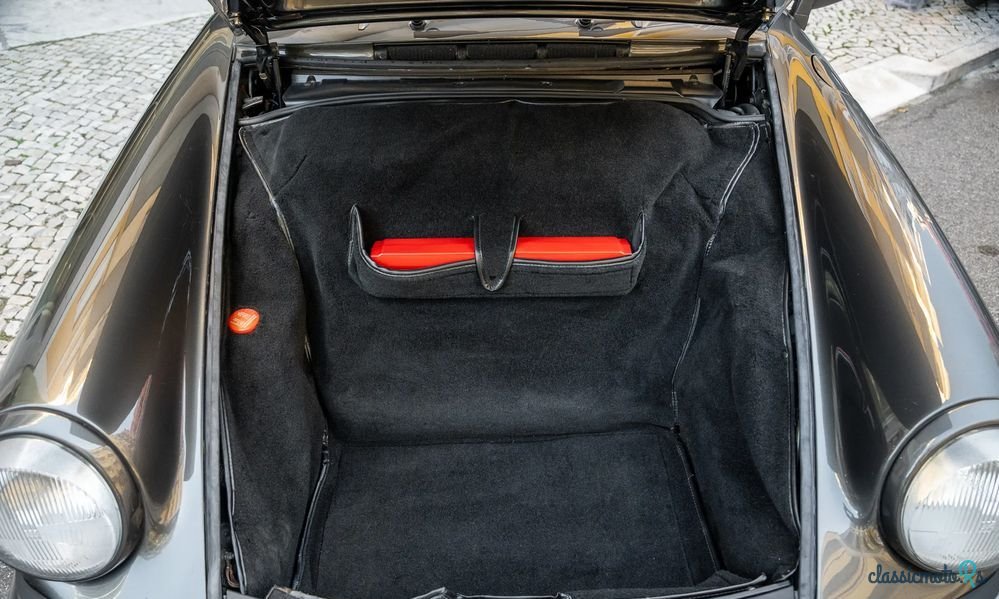 1989' Porsche 911 Coupé 3.6 Carrera 4 photo #5