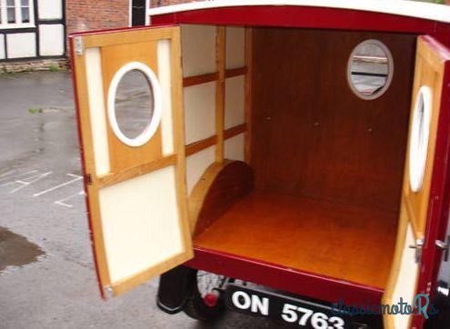 1926' Austin Austin 7 Seven C Cab Van photo #5