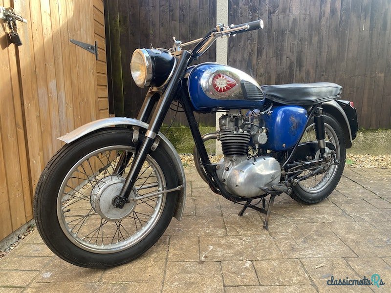 1963' BSA C15 à Vendre. Lancashire