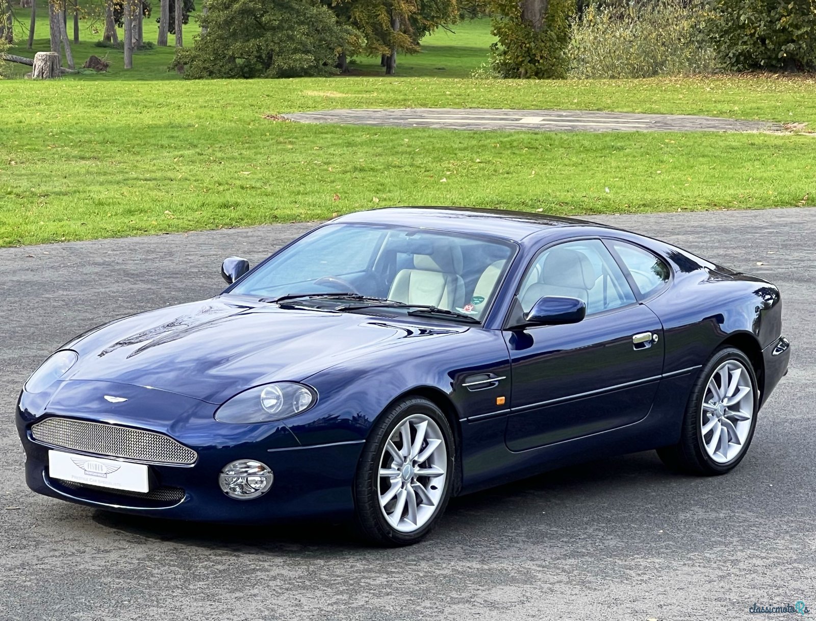 2002' Aston Martin DB7 photo #5